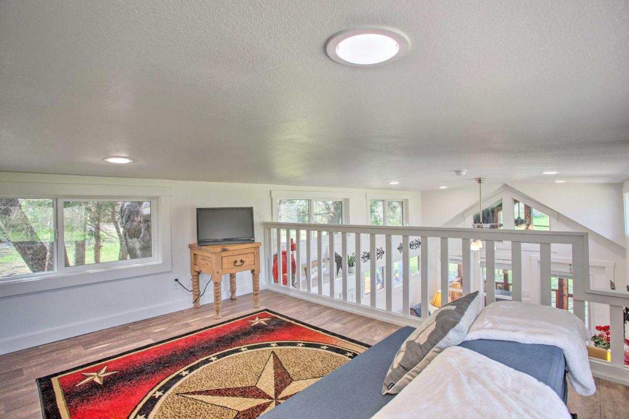 Cozy Mckinney Tiny Home With Porch And Fire Pit! Exterior foto