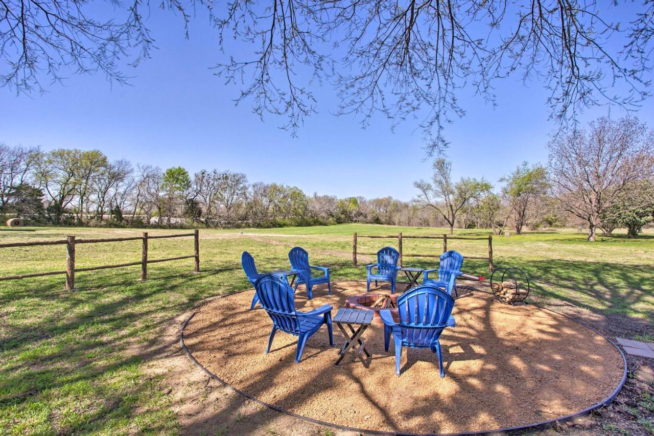 Cozy Mckinney Tiny Home With Porch And Fire Pit! Exterior foto